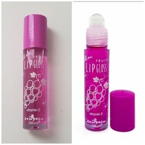 🍭7/$15 Italia Deluxe Roll-On Lip Gloss Grape